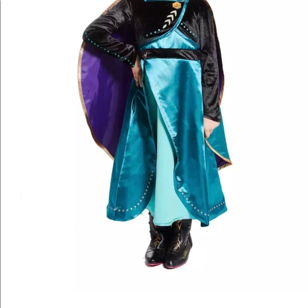 Anna coronation costume.